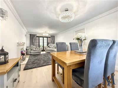 Living Room Diner